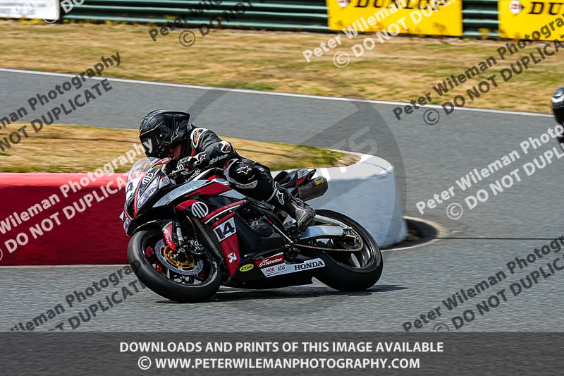enduro digital images;event digital images;eventdigitalimages;mallory park;mallory park photographs;mallory park trackday;mallory park trackday photographs;no limits trackdays;peter wileman photography;racing digital images;trackday digital images;trackday photos
